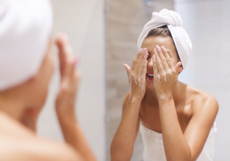 ANTES E DEPOIS DA MAQUIAGEM QUAIS CUIDADOS COM A PELE DEVO TOMAR