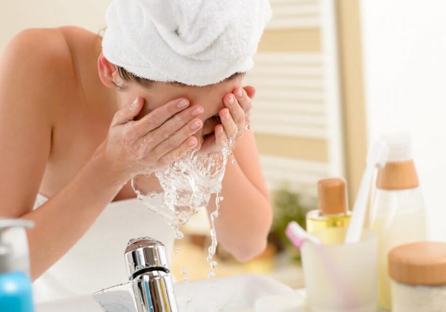 COMO-CUIDAR-DA-PELE-CONHECA-4-CUIDADOS-PARA-TER-ANTES-DE-DORMIR